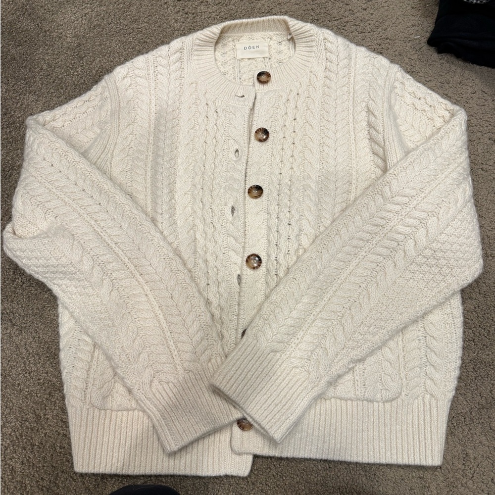 Doen Ivory Cable-Knit Cardigan